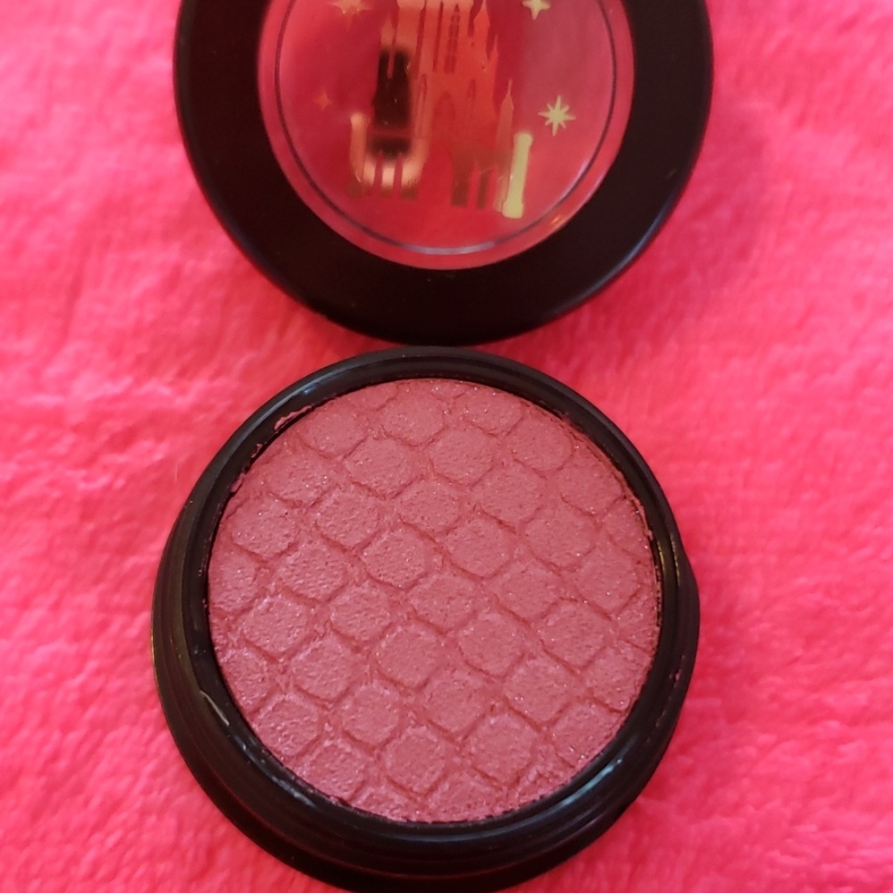 LAST ONE ๐ Disney Colourpop Super Shock Shadow - Picture 3 of 7